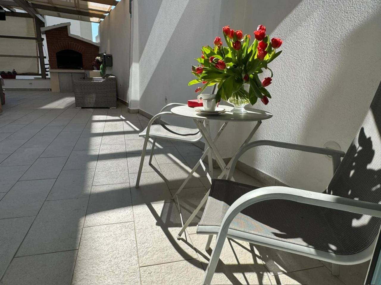 Luxury Apartment Martinis With Pool Split Luaran gambar